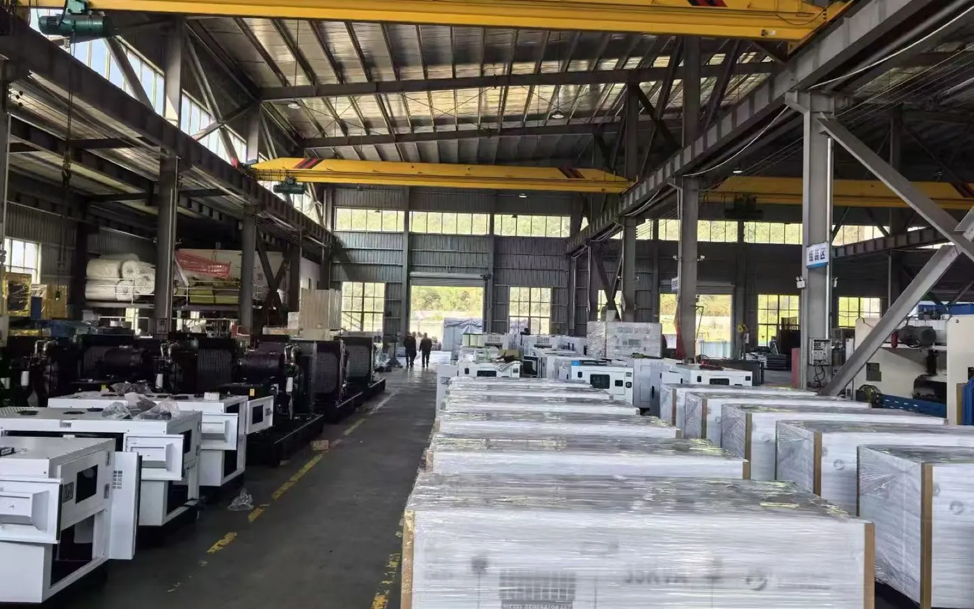 Real factory batch of medium diesel generators prepared for 100 to 300kVA project and dealer orders